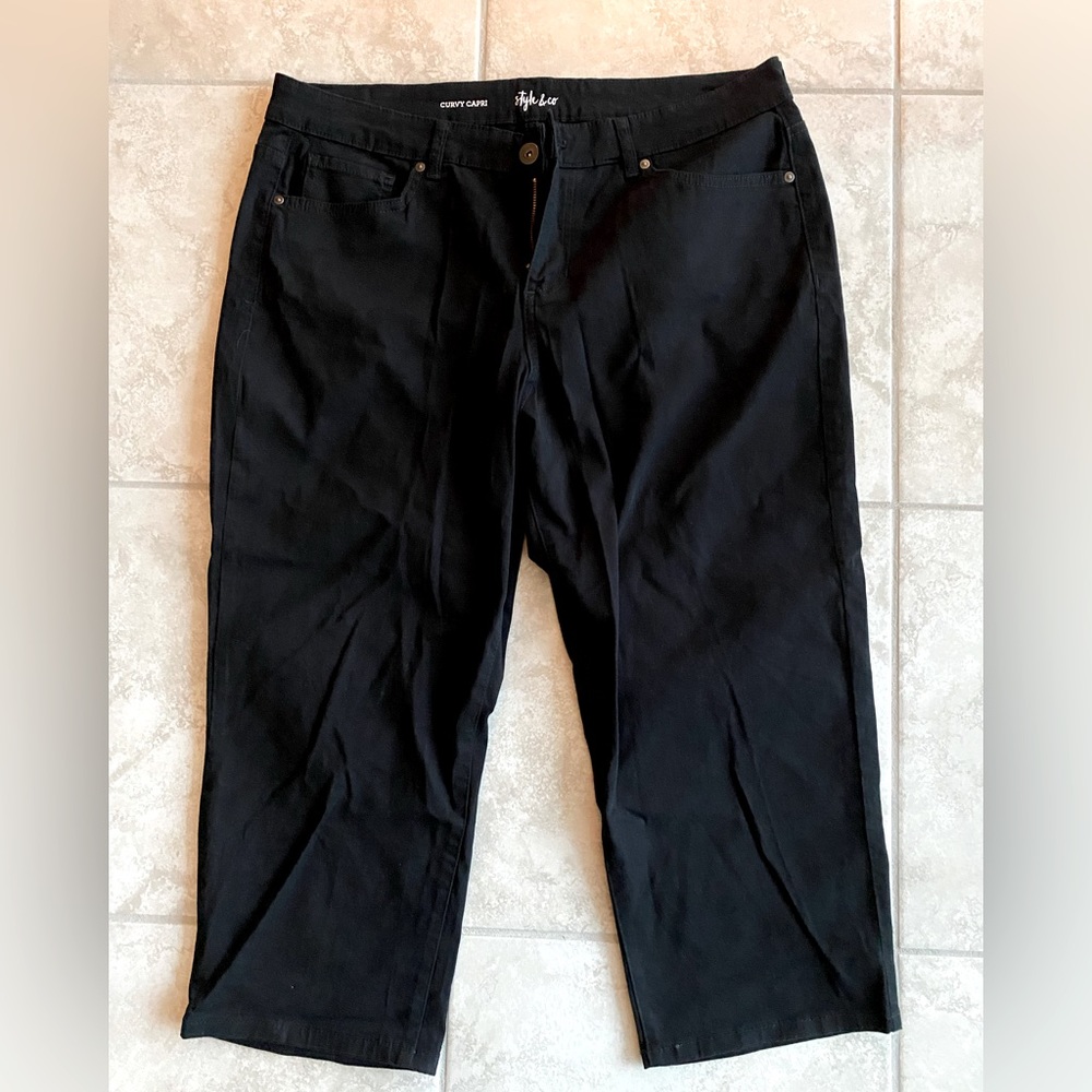 Style & Co Curvy Capri